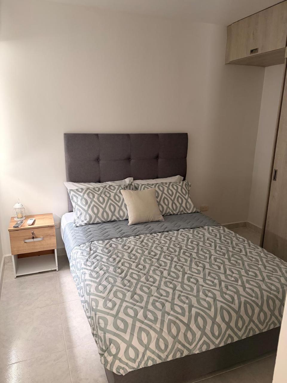 Brand New Near The And Historic Center Apartment *